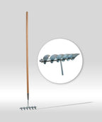 Hand-Vertikutierer mit Stiel